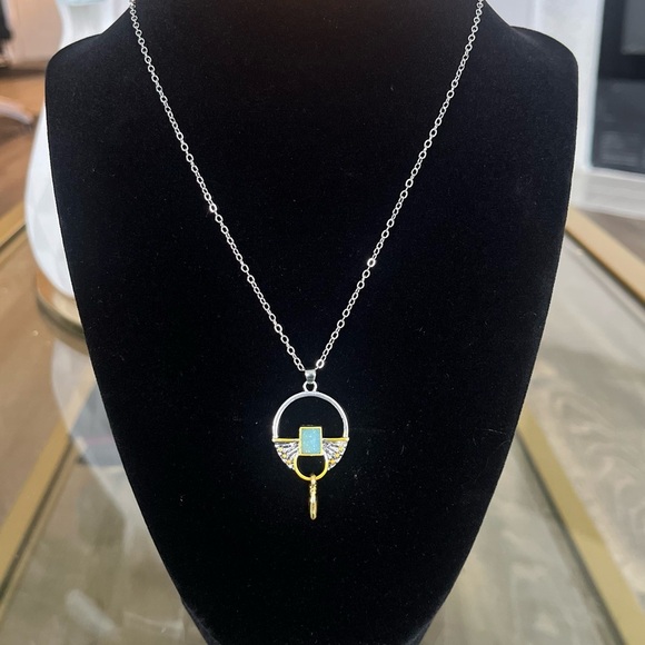 Handcrafted Elegant Silver and Gold Pendant Necklace - Picture 2 of 2